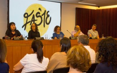 Mesa de Sanadores en el Festival de Autores de Santiago